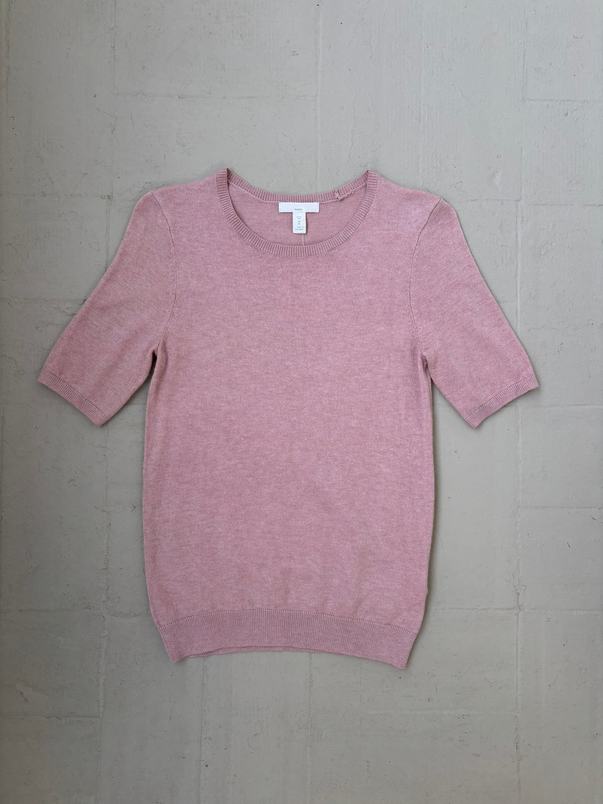REMERA H&M BASICS