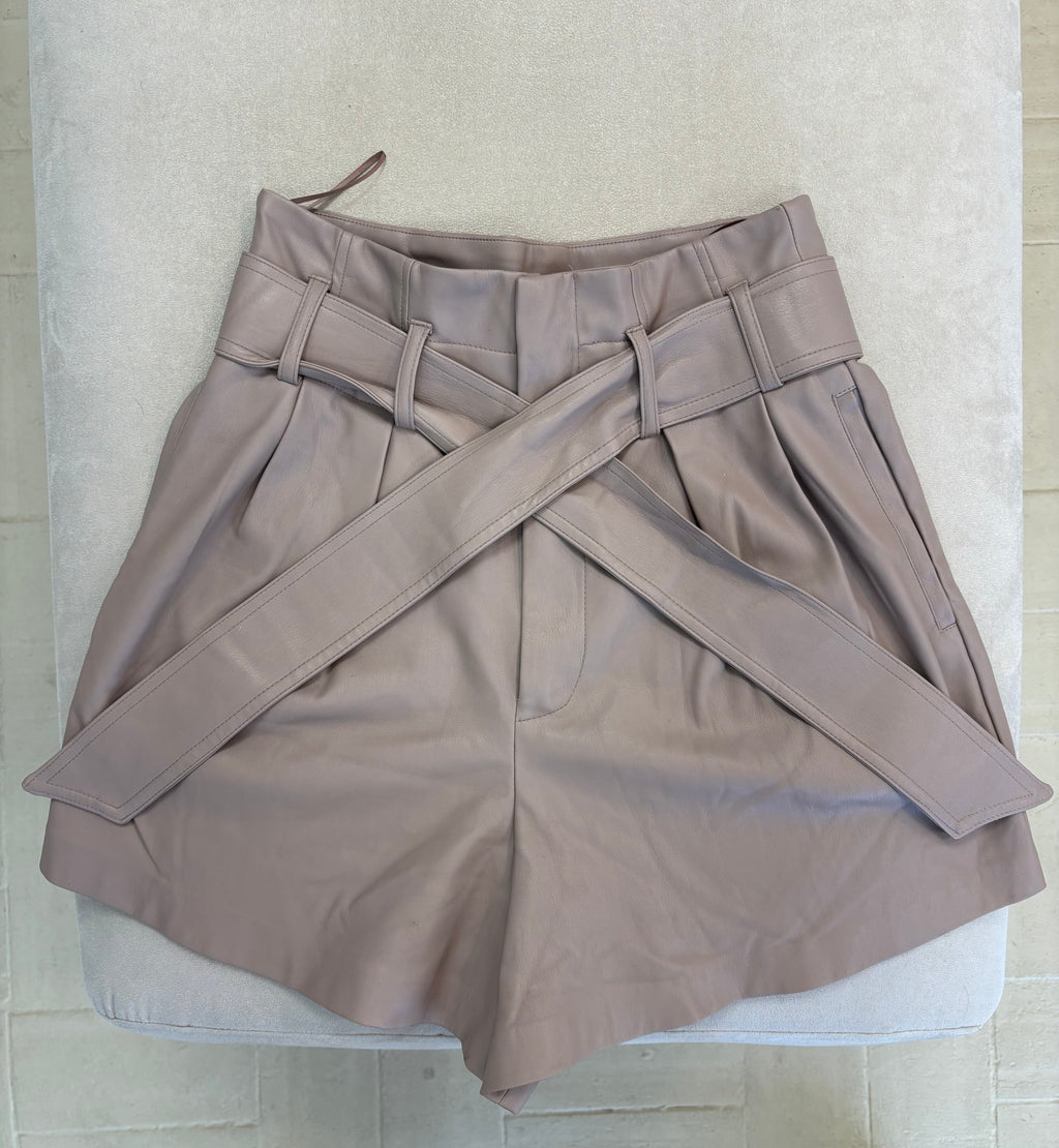 SHORT CUERINA ZARA