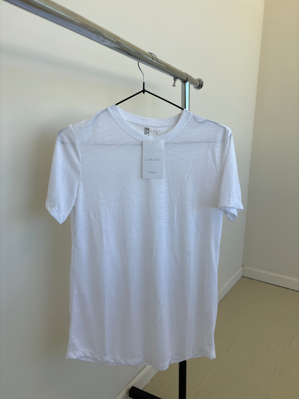 REMERA INDIAN BLANCA