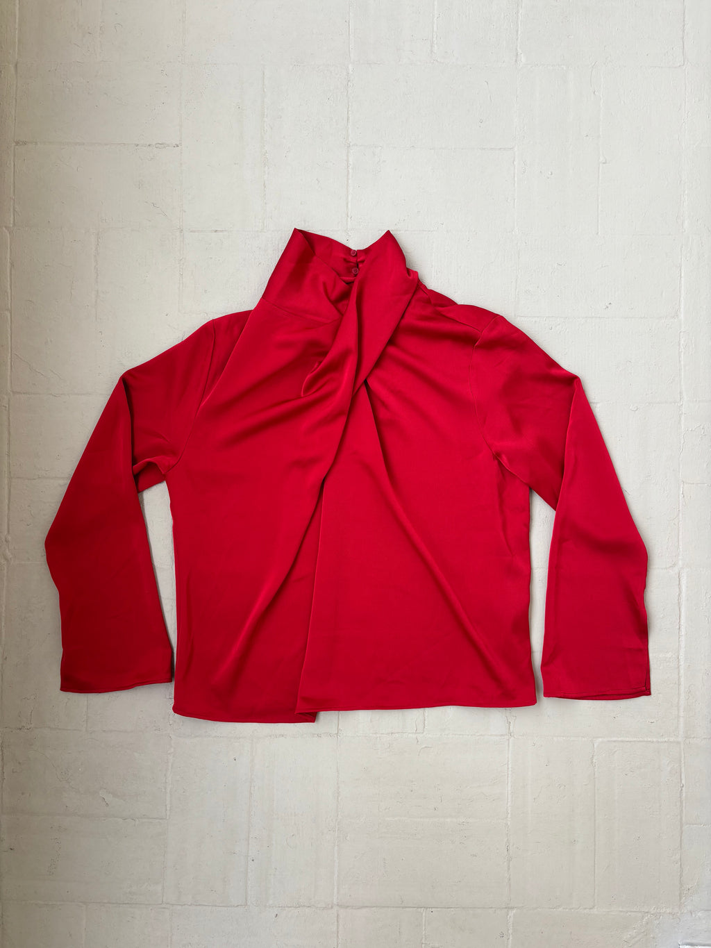 BLUSA ROJA H&M