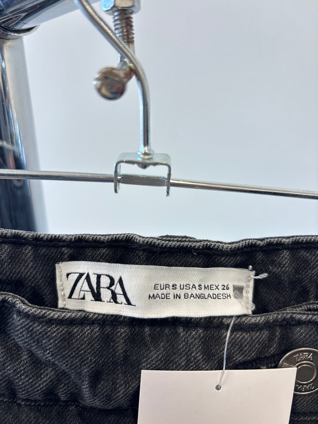 SHORT ZARA NEGRO