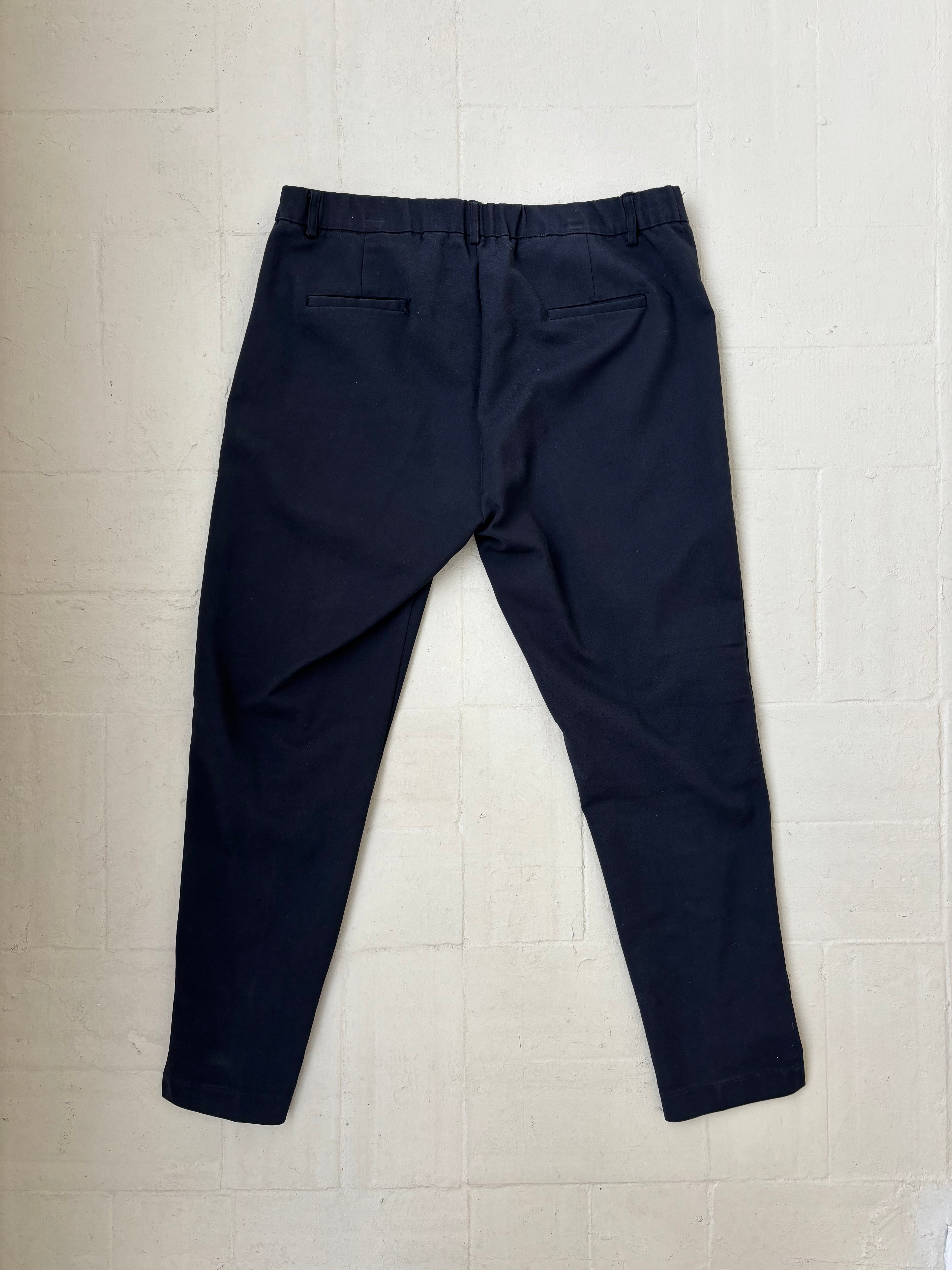 PANTALON NEGRO D. CASSIN