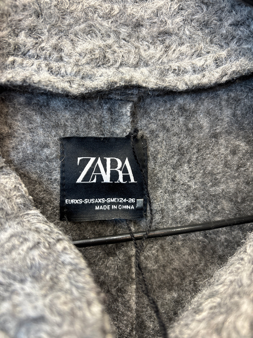 CAMPERA ZARA BOMBER GRIS