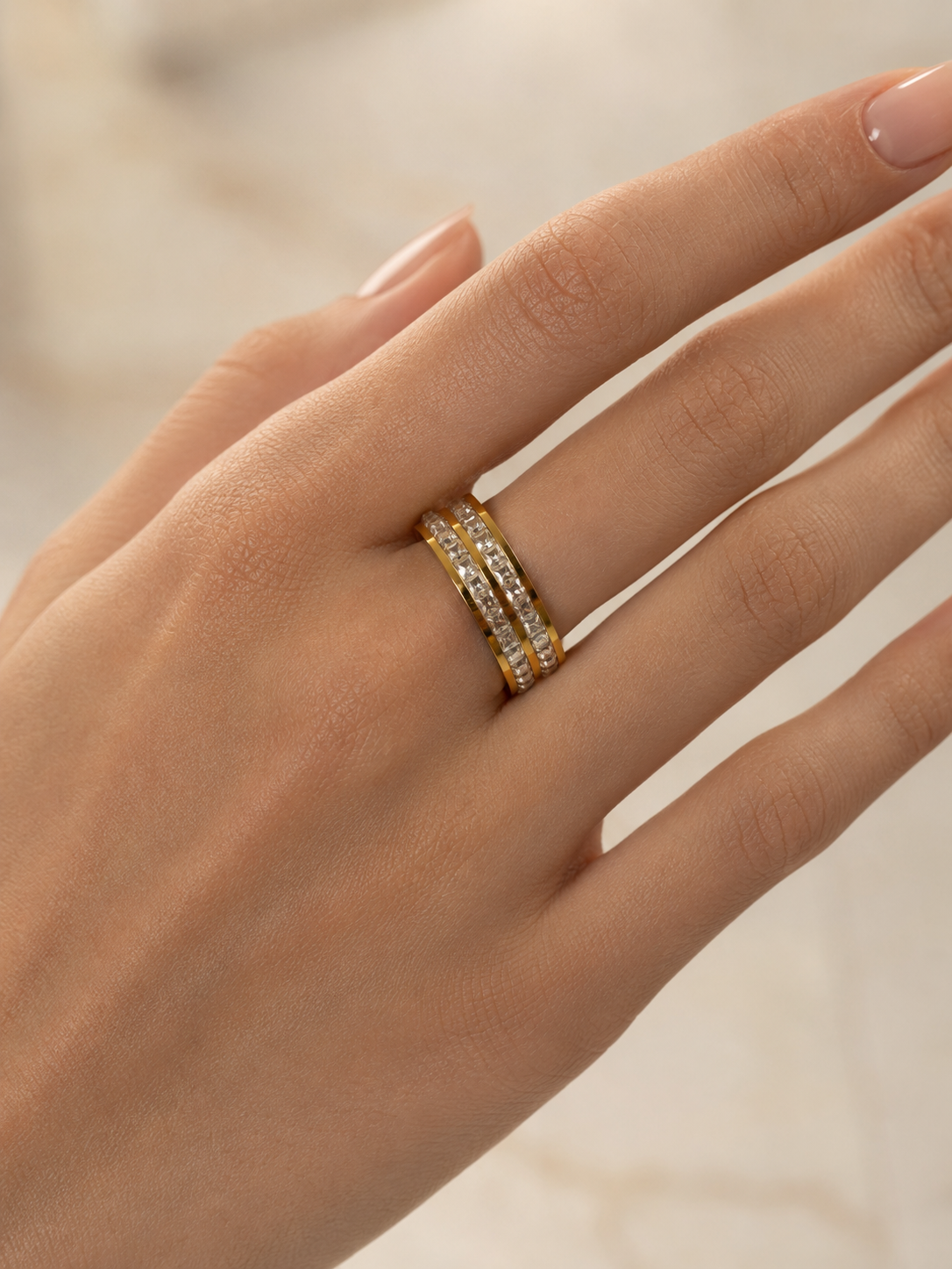 ANILLO ALIDA