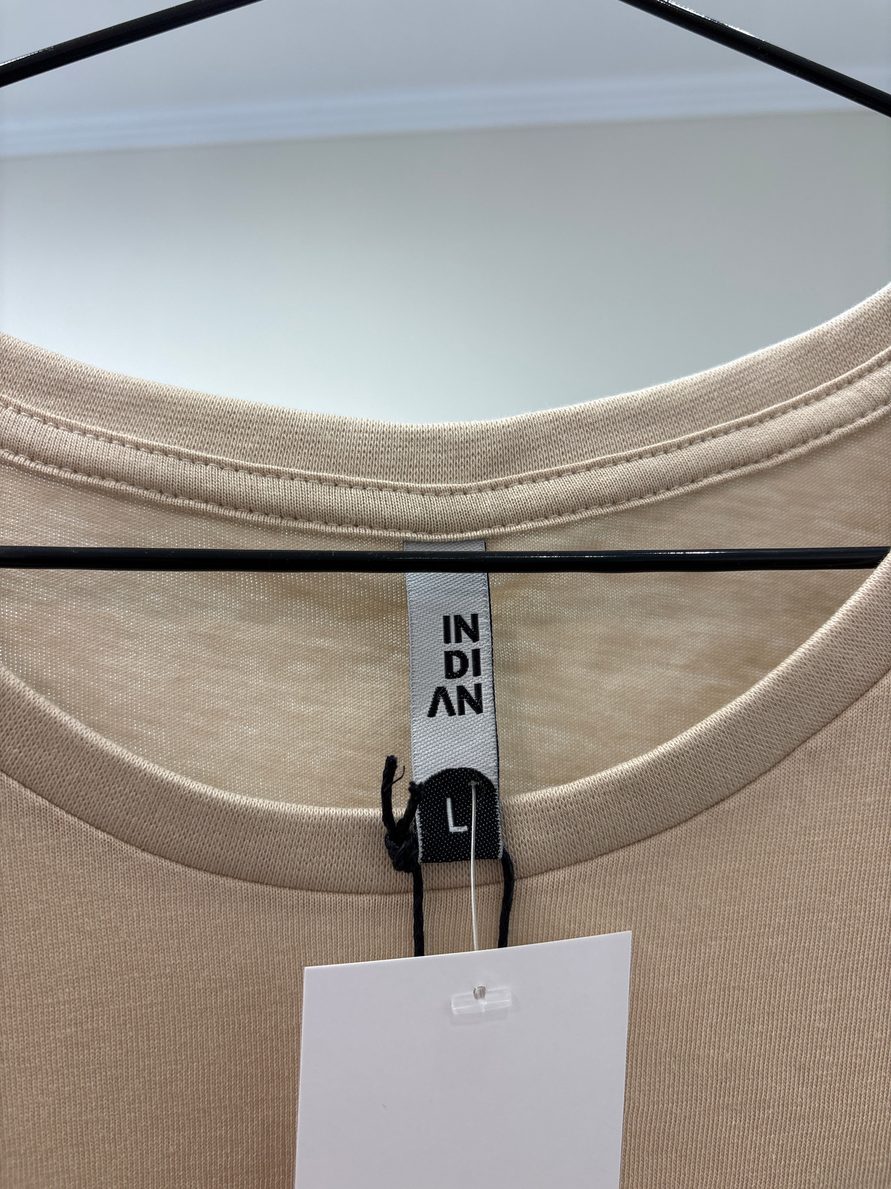 REMERA INDIAN ESTAMPADA