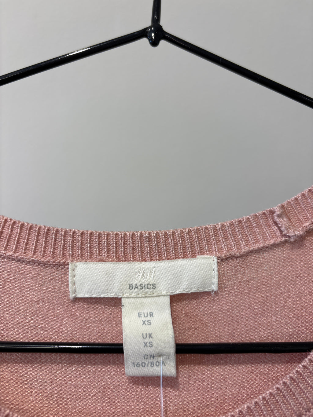 REMERA H&M BASICS