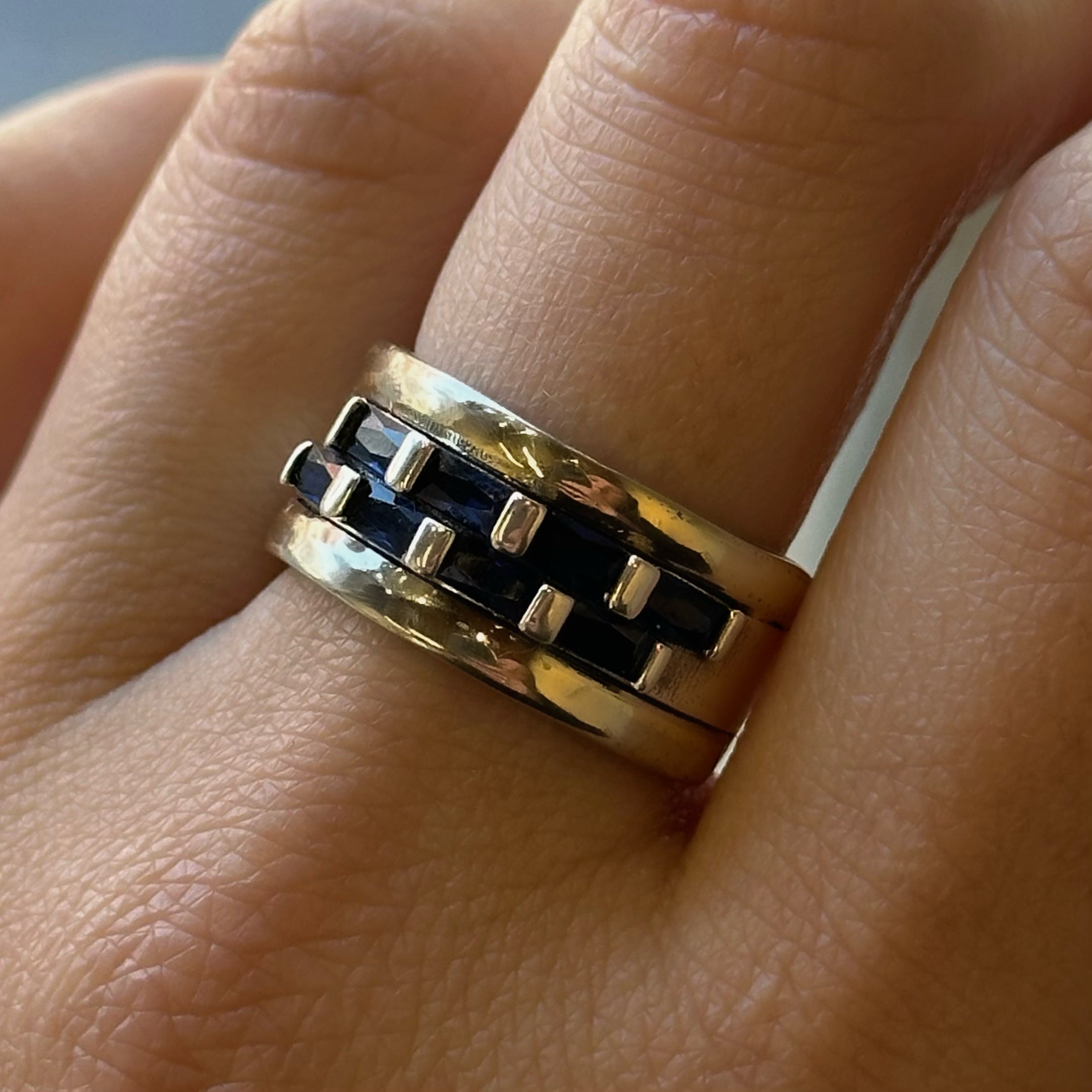 Anillo Elena