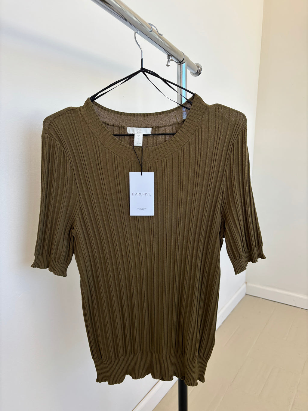 REMERA PUNTO H&M VERDE