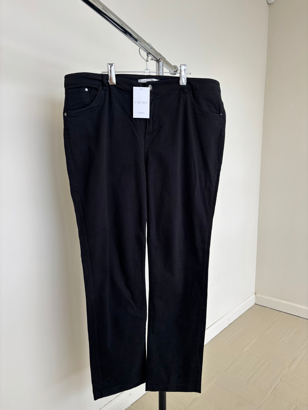 PANTALON LOLITA NEGRO