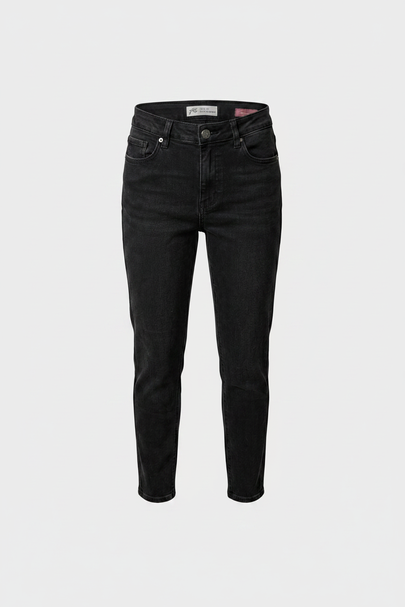 JEAN RUSTY NEGRO