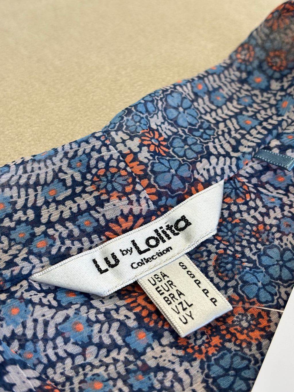 BLUSA ESTAMPADA LOLITA
