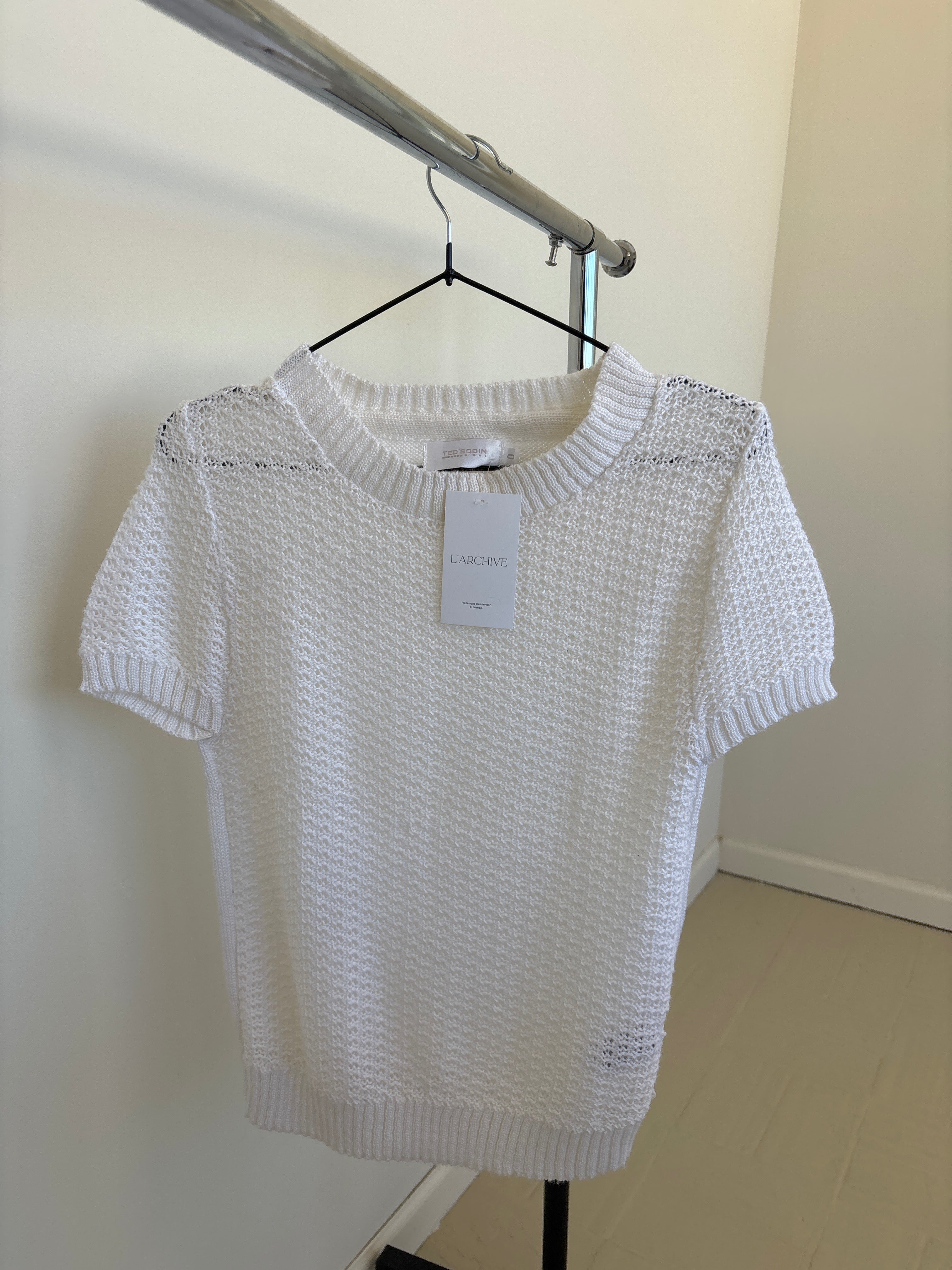 REMERA PUNTO TED BODIN